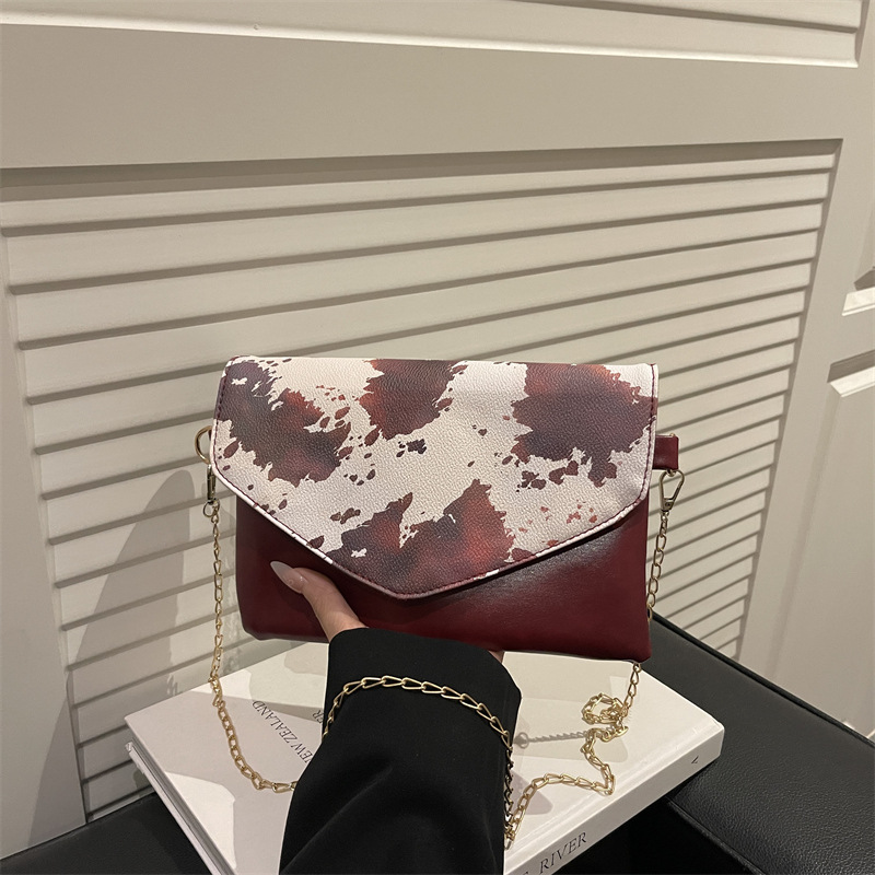 Small Vintage Chain Shoulder Bag For Women Versatile Envelope Wallet_voghion.com