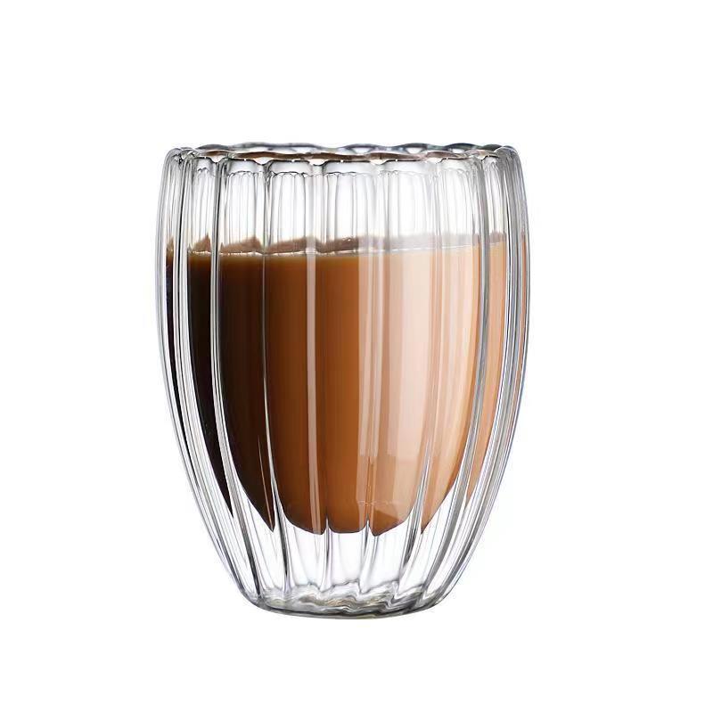 Taza de vidrio de alta borosilicona transparente con mango creativo de alta temperatura resistente a la taza de café