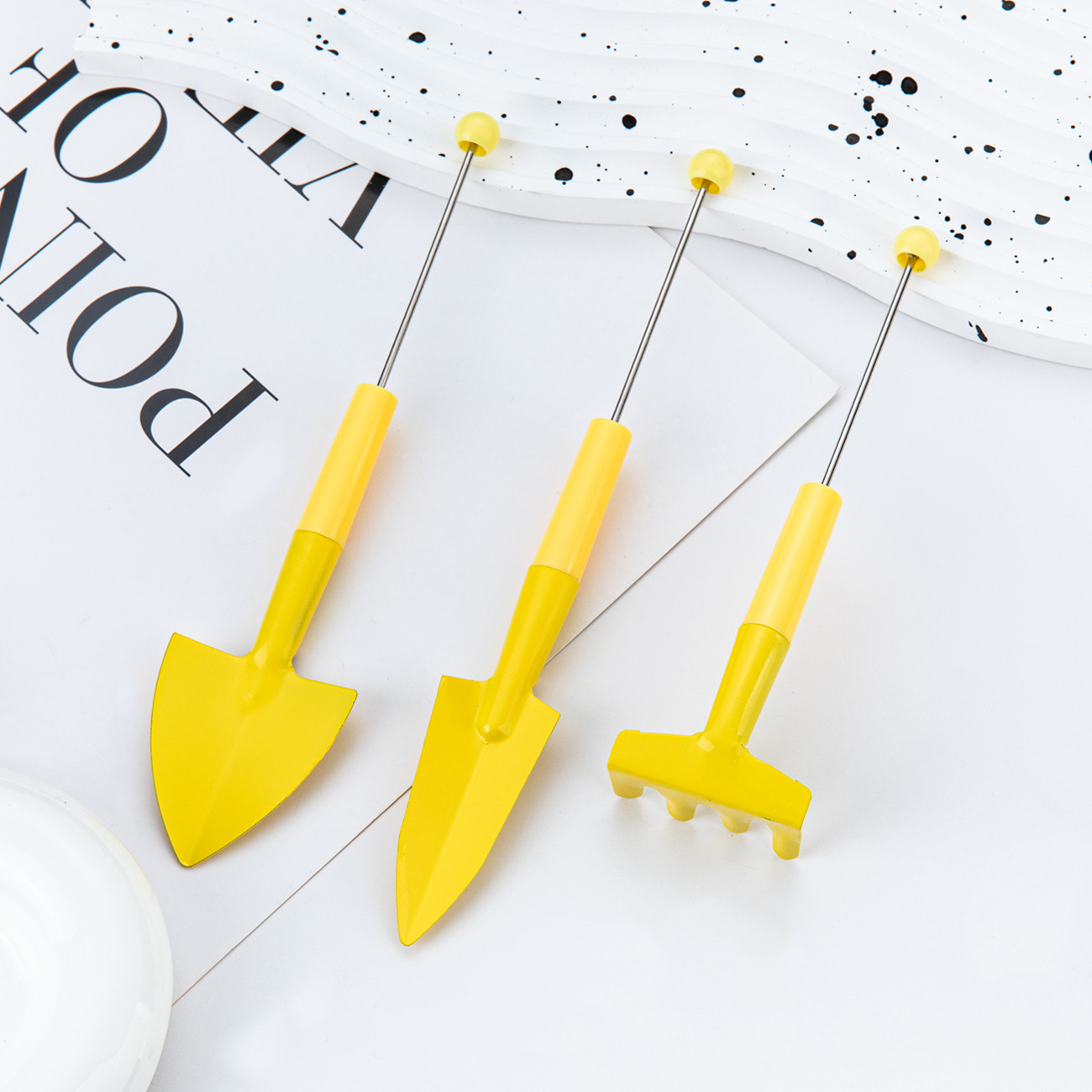 DIY cuentas herramientas de jardinería set de tres piezas rastrillo flor plantación de flores carnosas pequeñas herramientas de pala pequeña pala maceta