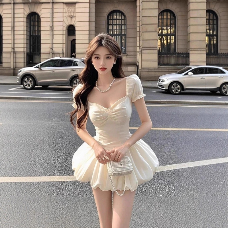 French-Style Sweet and Cute Bubble Dress for Women, 2025 Summer New Model, Elegant Waist-Cinching Slimming Pleated Puffy Short Dress