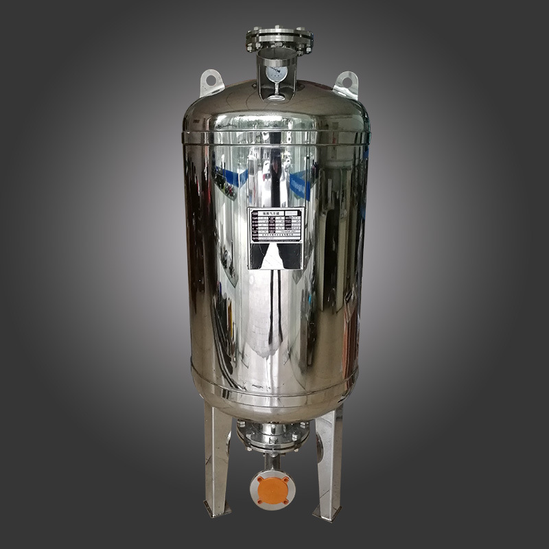 供应304不锈钢立式卧式隔膜式气压罐广东省隔膜式压力罐规格型号