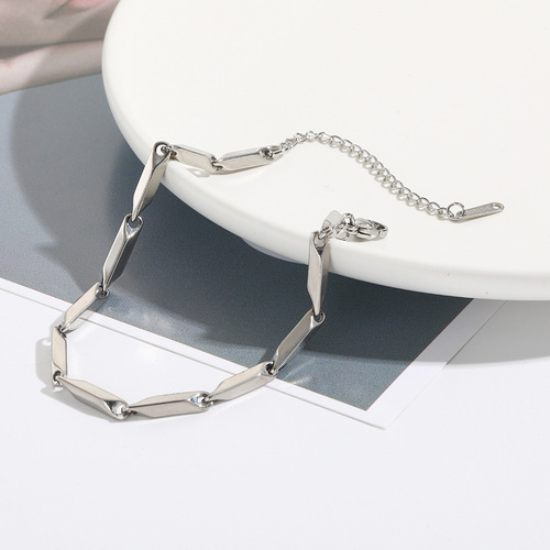 Live broadcast hot selling Mobius bracelet stainless steel 18K gold versatile bracelet for women Korean version rhombus non-fading bracelet