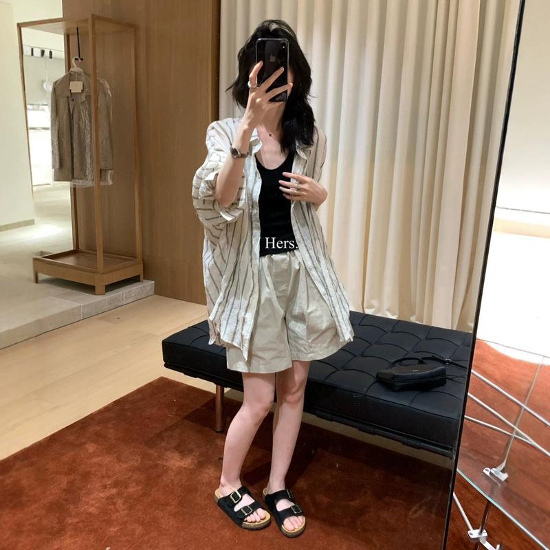 Yishouyitian Hers Korean-style casual loose striped sun-protective thin long-sleeve women's shirt 80553