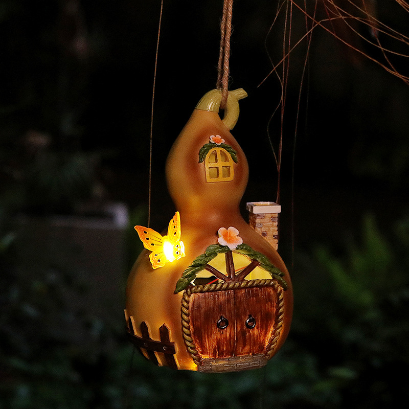Artificial pared colgante calabaza casa decoración al aire libre patio árbol colgante lámpara solar paisaje resina creativa regalo decorativo