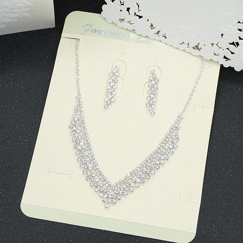 Cross-border hot-selling European and American exquisite full-diamond clavicle necklace and earrings simple temperament dress versatile suit e-commerce supply