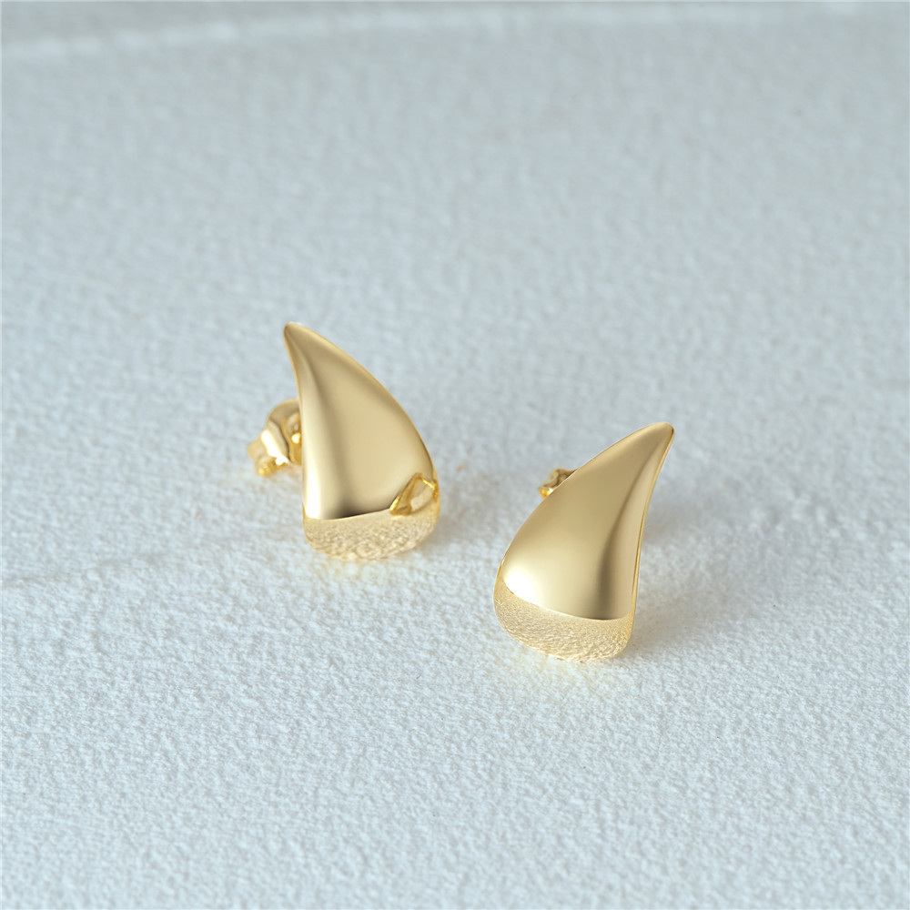 6g Weight 925 Sterling Silver Ear Needle Material Zircon Inlay Material Ear Studs Classification 1 Pair Quantity Daily, Street Occasion 925 Sterling Silver Material Geometric Pattern Women's Gender Plating, Inlay Design Simple Style Style 1 Pair 925 Sterling Silver Zircon Geometric Ear Studs 16