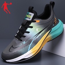 乔丹男鞋夏季新款网面透气休闲运动鞋防滑轻便跑步竞速减震鞋