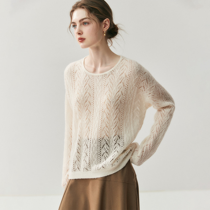 75% Cashmere 25% Mulberry Silk Thin Knitwear Women's Cut Out Round Neck Loose Large Size Lazy Style Knitwear Base