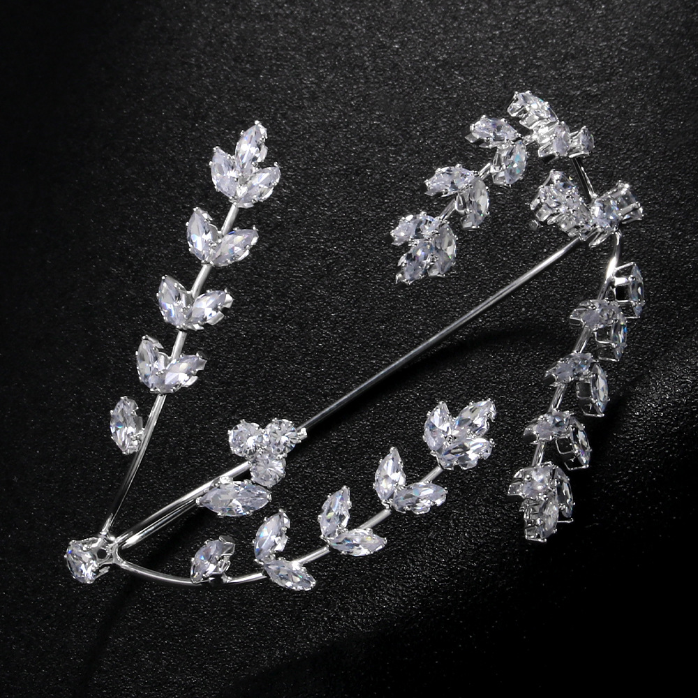 Nueva pulsera de circón de Europa y América caliente hoja abierta pulsera de temperamento nupcial accesorios pulsera