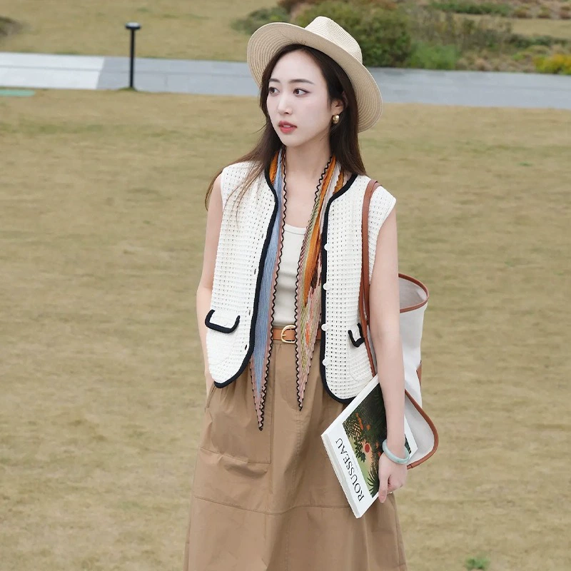 2025 летний новый повседневный пригородной полый черно-белый кондитер женский короткий кардиган пальто прядильный хлопок трикотаж