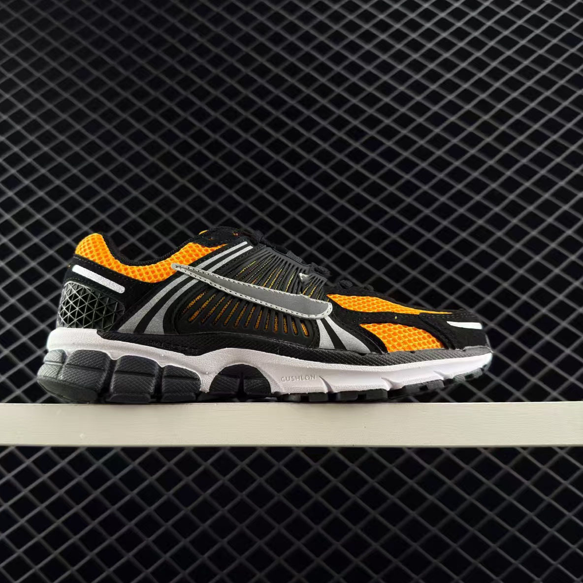 Zapatos de comercio exterior Vomero 5 Moro Retro zapatos de running de hombre zapatos de running casuales de malla zapatos deportivos transpirables de mujer zapatos de moda