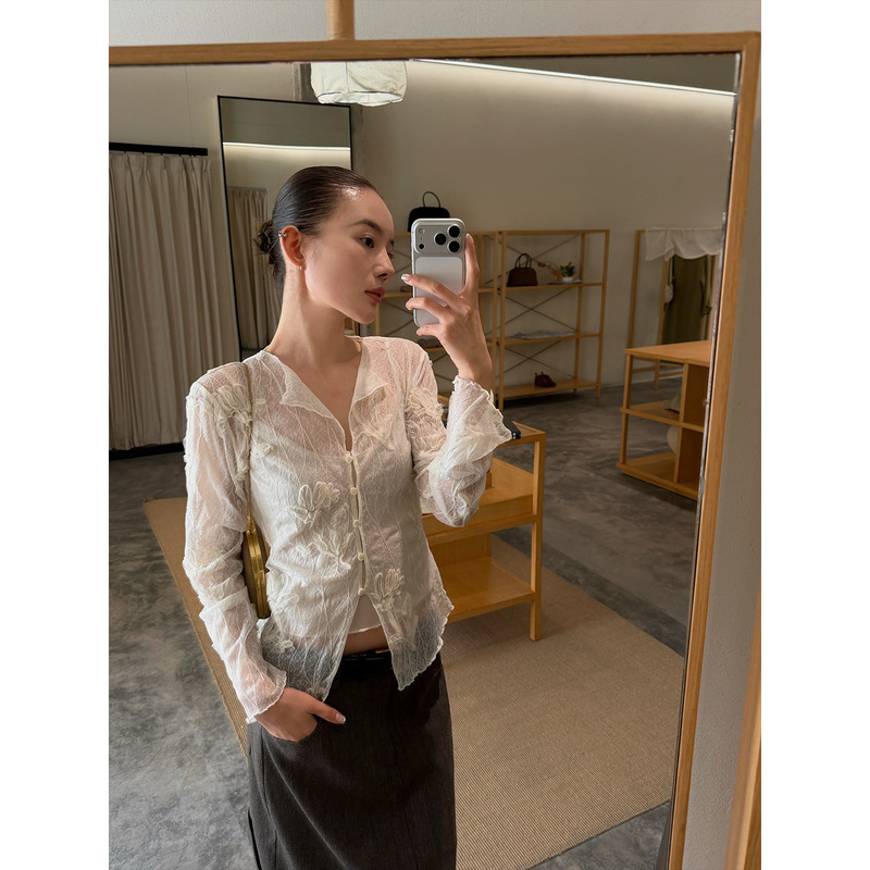 NEWOPENORIGINAL Autumn Lace Fashion Milk Silk Chiffon Three-Dimensional Embroidery Shirt Two-Piece Set F1255 NEWOPENORIGINAL Autumn Lace Fashion Milk Silk Chiffon Three-Dimensional Embroidery Shirt Two-Piece Set F1255