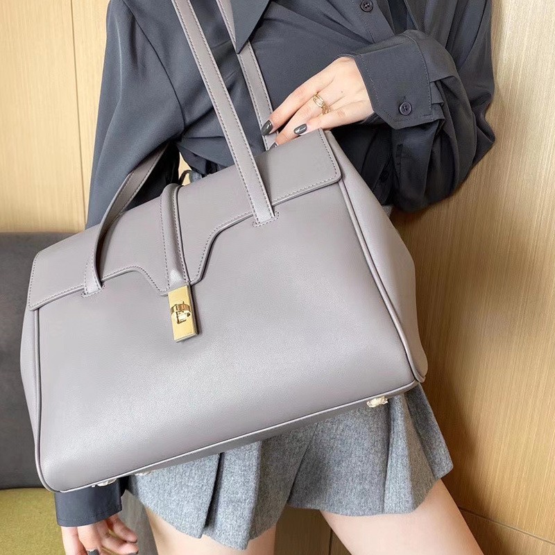 2022年新作アヒコ劉雯ケリーバッグsoft16シングルショルダーバッグ