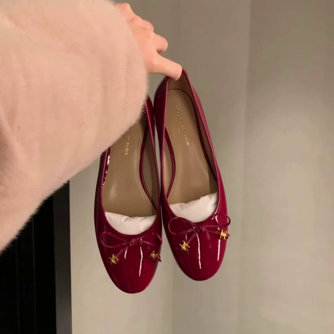 [Sheii Su Yinyin] Полуночная Коктейльная Вечеринка ~ Триумфальная Арка с маленькой золотой пряжкой и бантом, однослойная обувь на массивном каблуке, Женская пригородная обувь