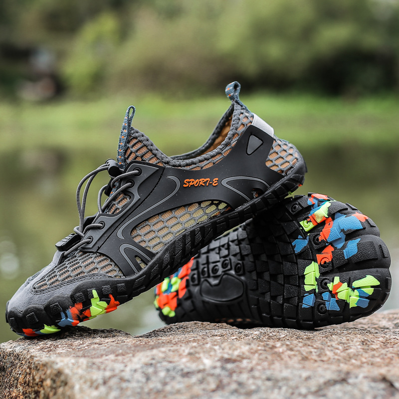 New Tracing Shoes Five Fingers Wading Shoes Beach Diving Swimming Shoes Outdoor Hiking Climbing Shoes Drifting Amphibious Shoes