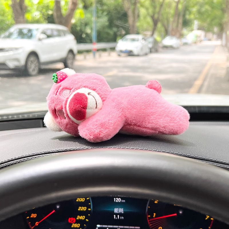 Pantalla de automóvil, consola central, espejo retrovisor, accesorios de automóvil, adornos de oso de fresa, accesorios de automóvil eléctrico, accesorios femeninos