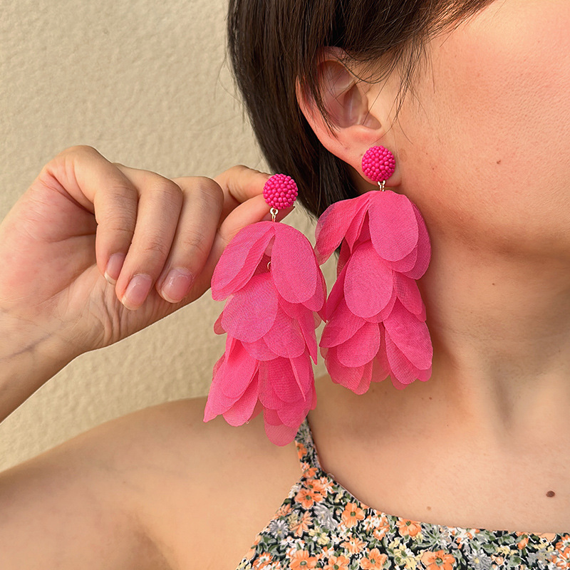 Holiday, Shopping Occasion Alloy, Gauze Material Geometric Pattern Retro Geometric Alloy Gauze Tassel Women's Earrings