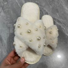 冬季现货彩色珍珠交叉高级感日风毛毛拖鞋平跟毛绒大码跨境室内外