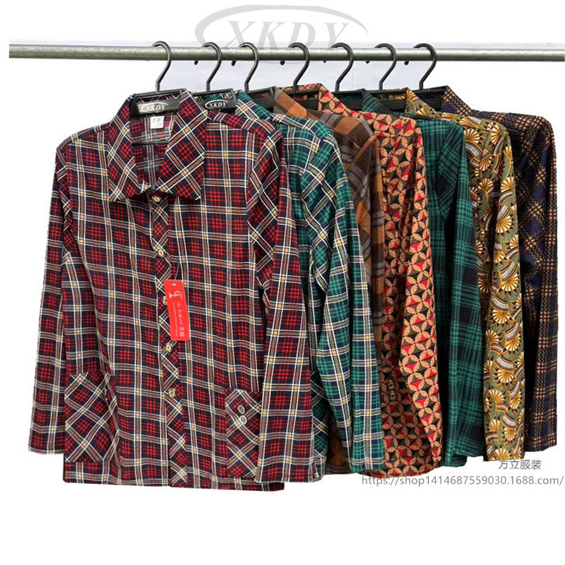 New Spring Women's Shirts for Middle-Aged Moms, Plaid Large Size Loose-Fitting Ant-Pattern Fabric Long-Sleeve Tops