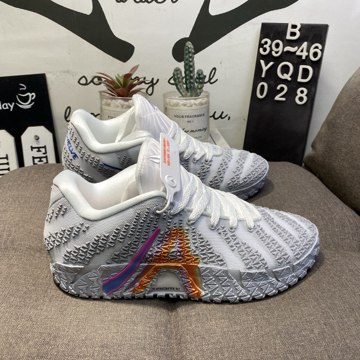 Zapatos de baloncesto de alta calidad JA3 de combate real Morant tres generaciones de zapatos deportivos casuales de noche resistentes a la torsión, agarre, zapatos de rebote image 12