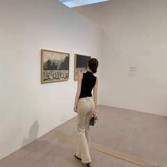 CHICYOU 自留 显身材金扣明线弹力裤紧身百搭休闲喇叭牛仔裤女