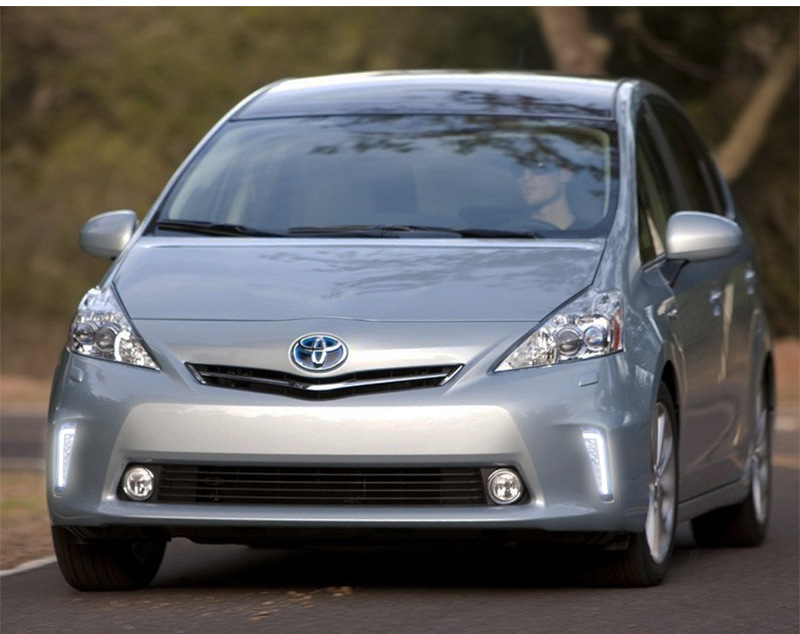 Suitable for 11-13 Models of Toyota Prius Front Fog Lights Modified to Led Daytime Running Lights Prius Drl Dedicated Front Bumper Lights