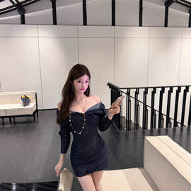 实拍！美式辣妹一字肩鱼骨收腰牛仔连衣裙女高级感显瘦修身包臀裙