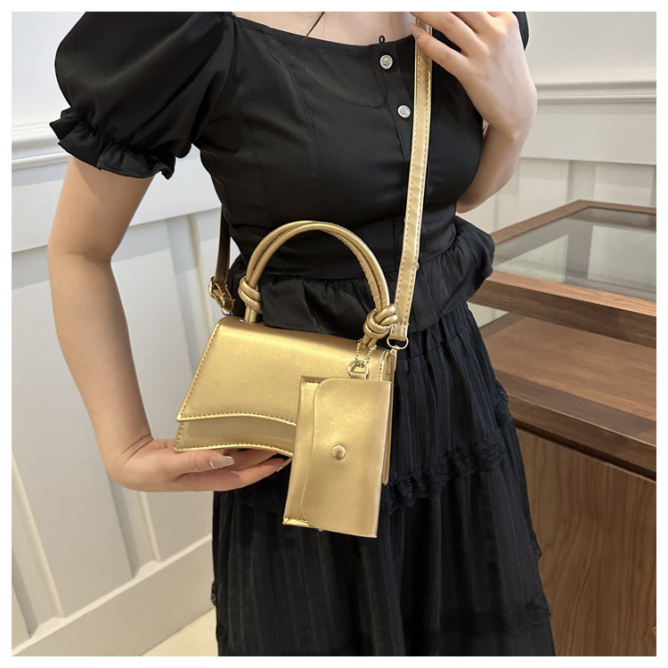 Moteveske for kvinner 2024 ny trend mote skulder enkel uformell crossbody ensfarget mor og barn-veske_voghion.com