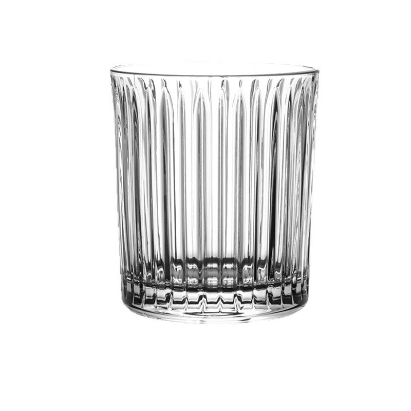 Taza de whisky de cristal importada talla a mano taza de vino extranjero estriado regalo de negocios regalo de compañía compra al por mayor