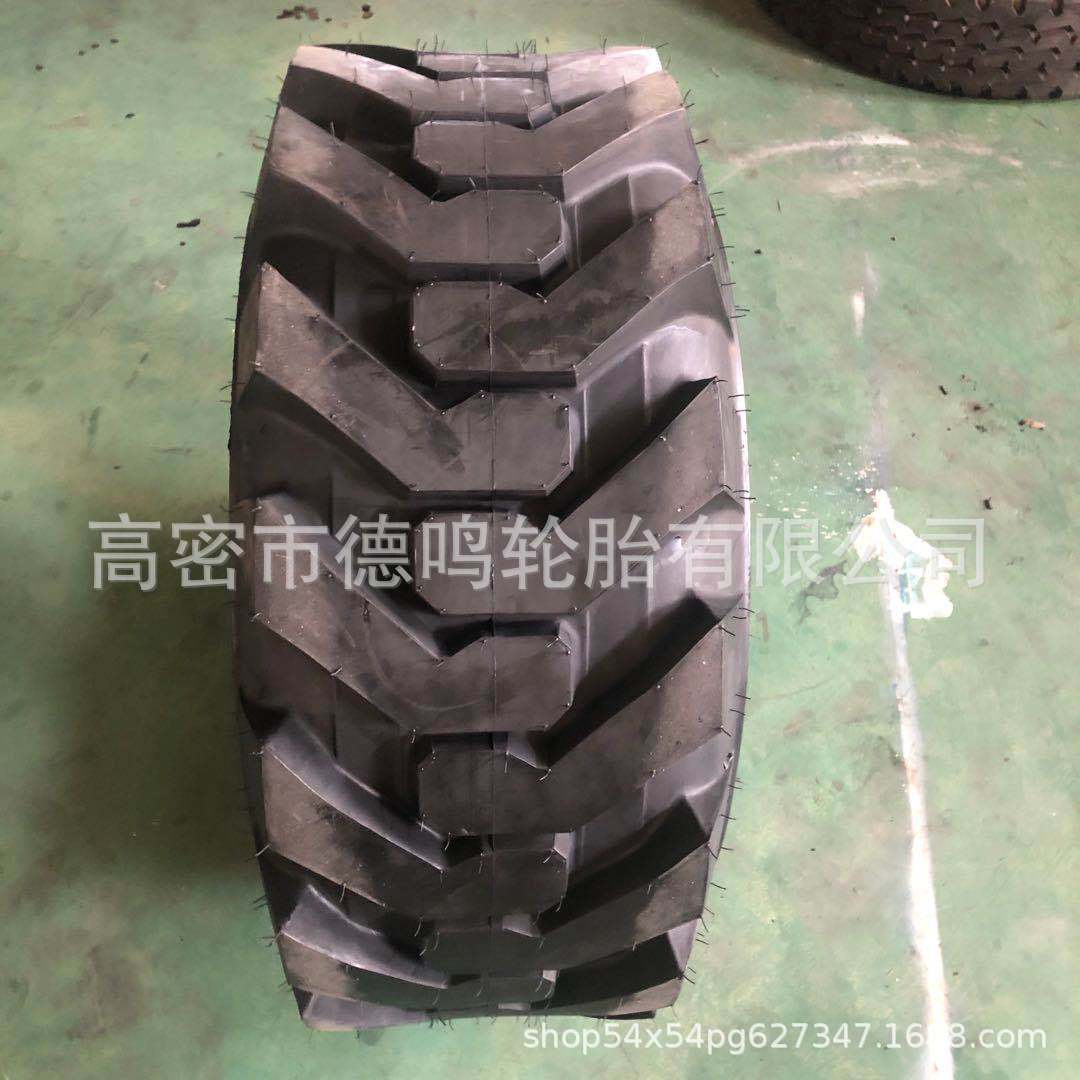 Los fabricantes suministran SKID STEER cargador neumático 14-17.5 barredora pequeño cargador de neumáticos