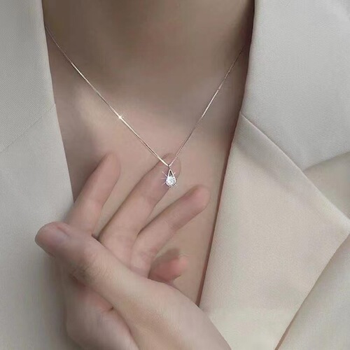 2025 Cross-border New Diamond Droplet Necklace for Women, Ins Lightweight Luxury High-end Pendant Choker Chain Valentine's Day Gift