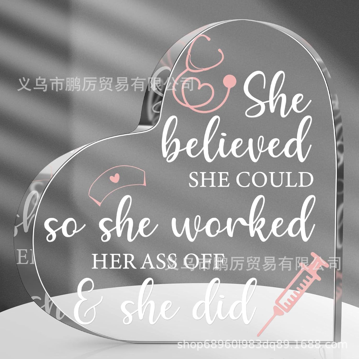 新品跨境专供透明亚克力摆件护士感谢礼物护士节心形餐桌中心摆饰