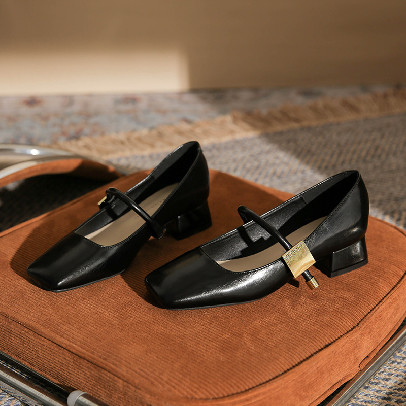 Elegante Damen Pumps Mit Blockabsatz Und Riemchen_voghion.com