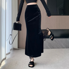 跨境黑色丝绒半身裙女2025新设计感蕾丝内衬高腰显瘦包臀开叉裙