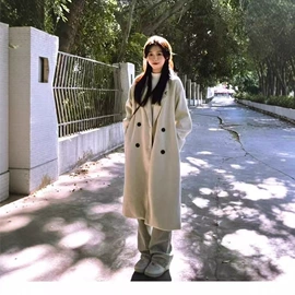 女式衬衫;连衣裙;休闲裤