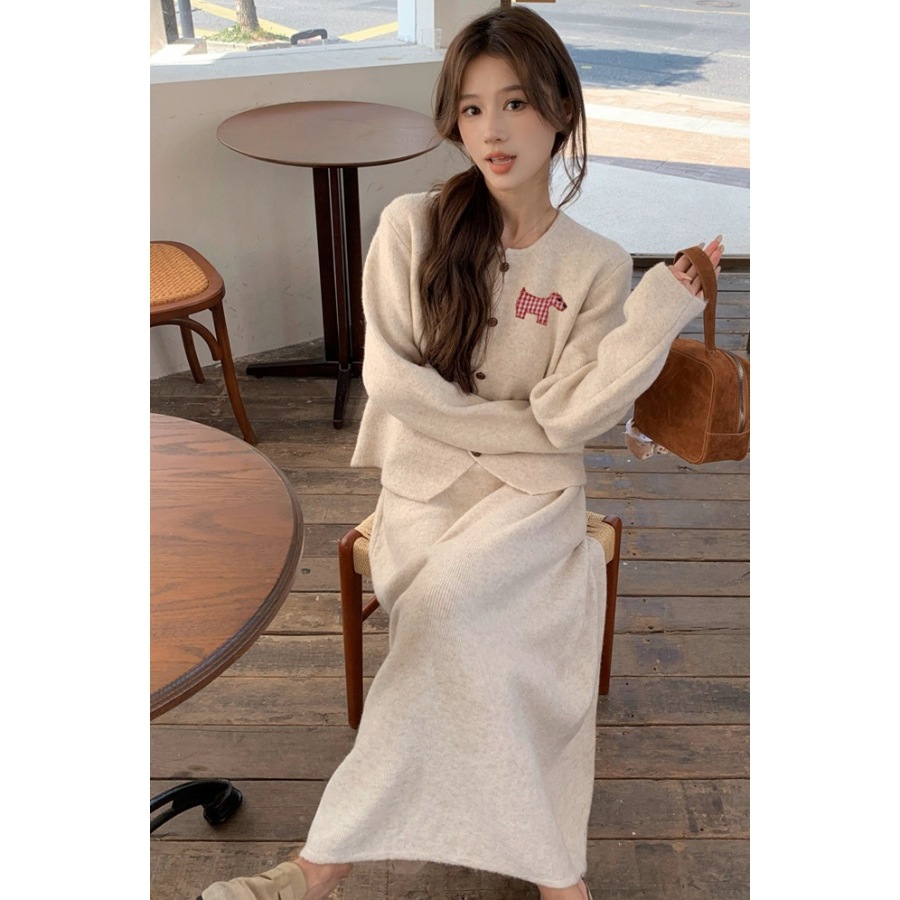 Maternity Wear Autumn and Winter New Embroidered Puppy Sweater Cardigan Elastic Waist Skirt Two-Piece Suit