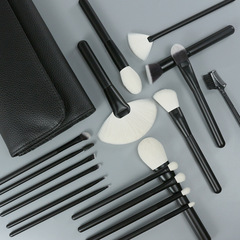 New 18-Piece Black Wooden Handle Animal Hair Makeup Brush Set with Real Hair Fan Brush, Concealer Brush, and Eyeshadow Brush