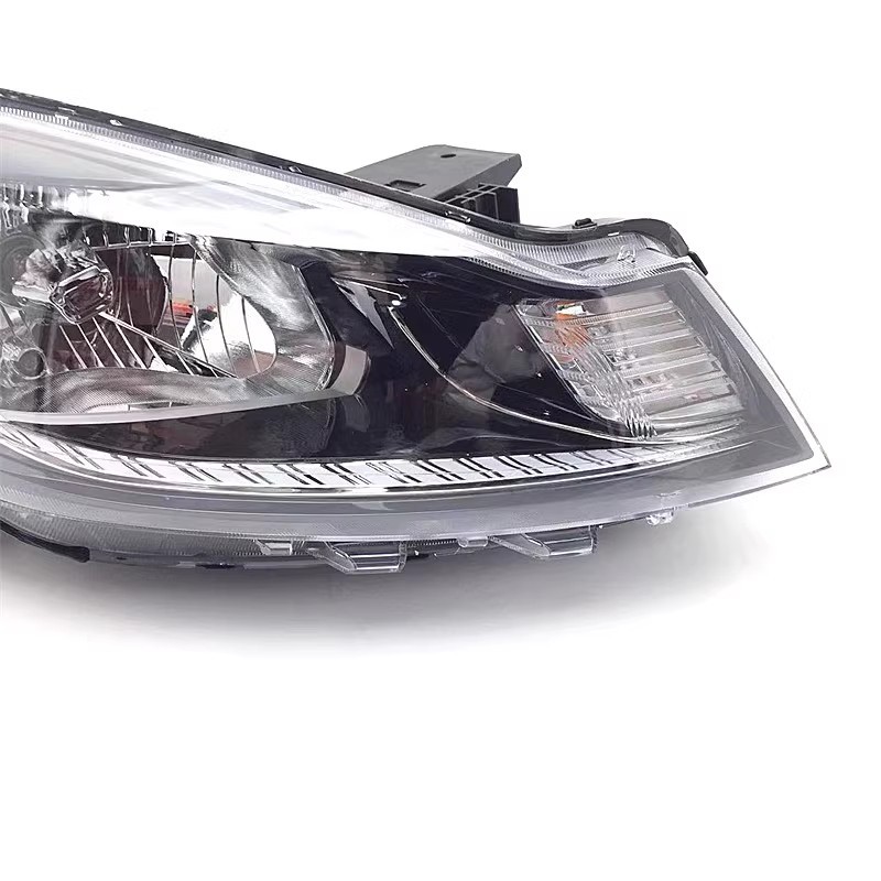 Suitable for 18-21 new Dongfeng Yueda Kia Freddy headlight assembly headlight original headlight