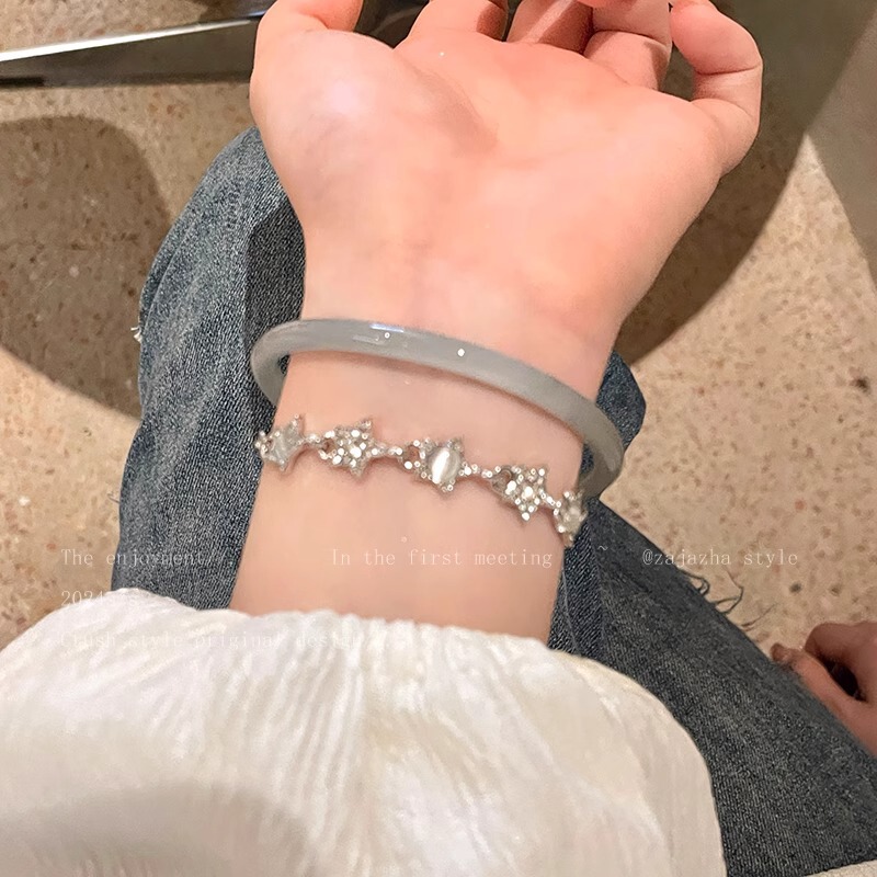 Cool Star Cat's Eye Bracelet Women's New Chinese Style Light Luxury Niche National Style Retro Internet Celebrity Pull-up Hand Jewelry Cool Star Cat's Eye Bracelet Women's New Chinese Style Light Luxury Niche National Style Retro Internet Celebrity Pull-up Hand Jewelry