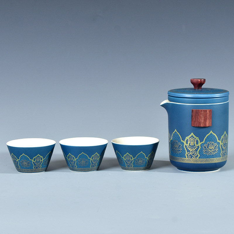 스타일 10: 다크 그린 꽃 세 컵