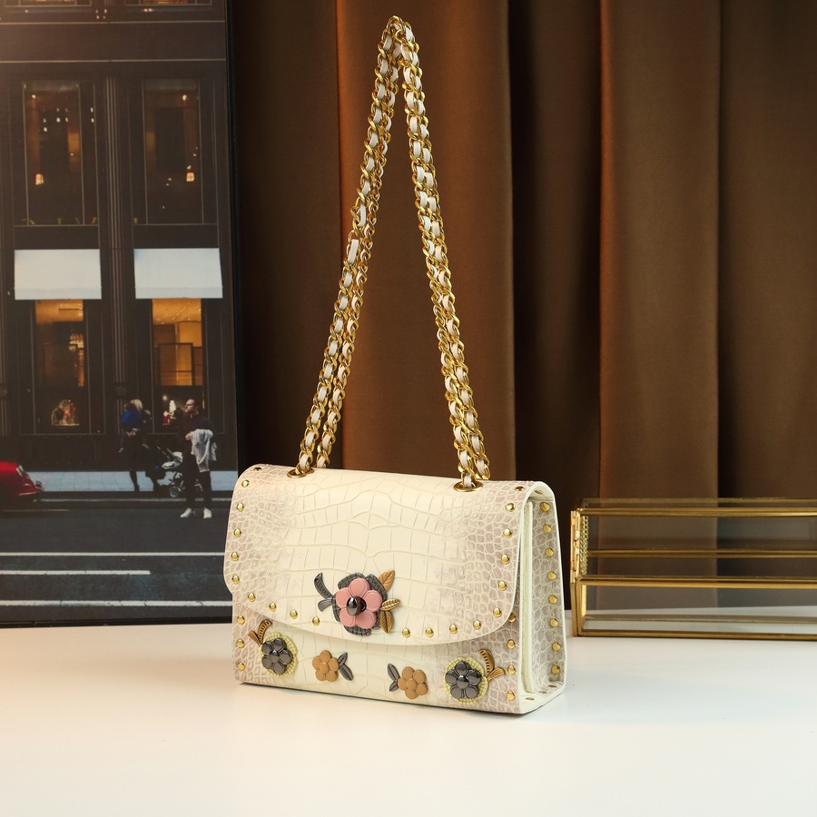 High-End Small Square Handbag With Lace Trim Kelly Style Bag With Lock Clasp New Commuter Shoulder Crossbody Bag For Women_voghion.com