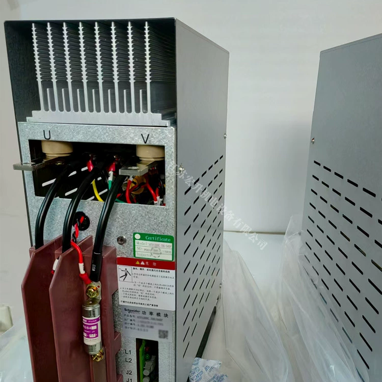 Модуль питания Schneider ATV1200C 700/045P