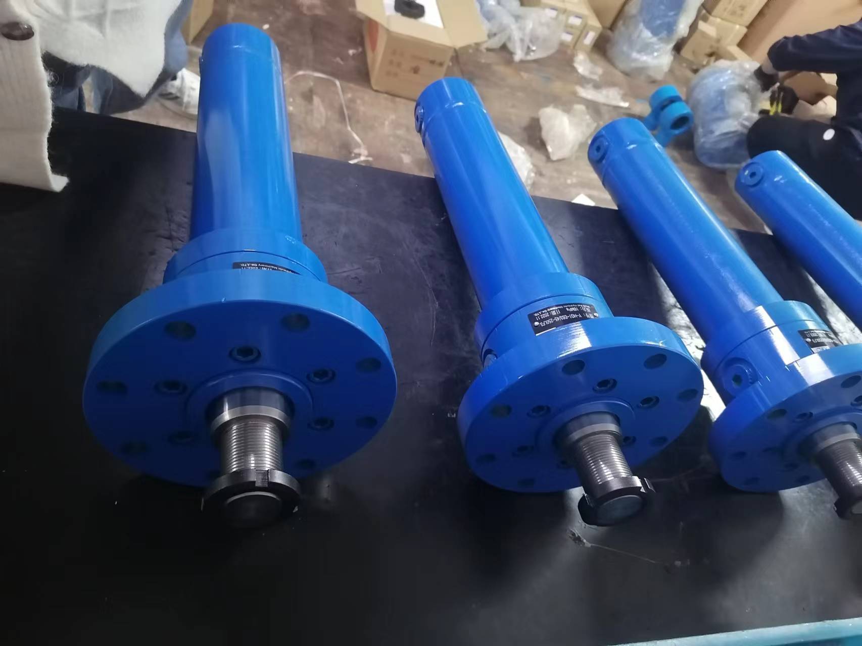 Y-HG1-G200/140*125LF3-HL1O,冶金设备标准液压缸