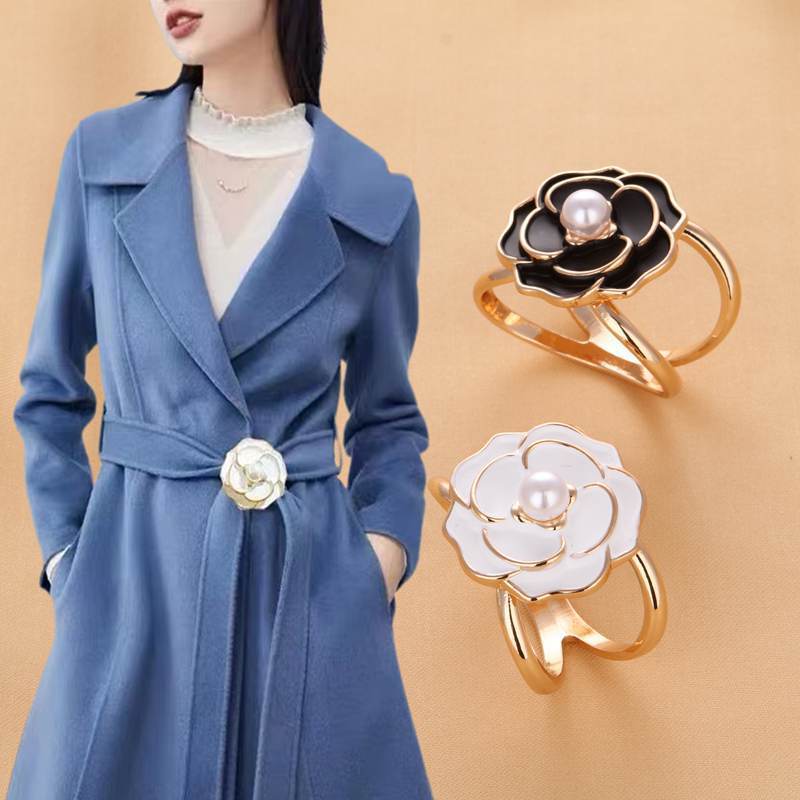 Corea del Sur ins bufanda de seda hebilla de doble uso avanzado todo partido chica perla hebilla broche accesorios simple pequeña bufanda cuadrada bufanda hebilla