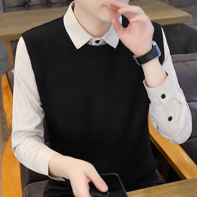 Black apricot color
