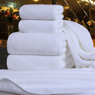 Cotton White Hotel Bathhouse Foot Therapy Thickeneded Towel Bath Towel Absorbent Custom Logo Embroidery Wholesale