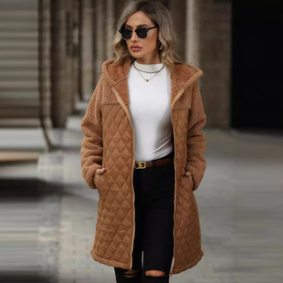 �S��ֱ�N�W�����R�dŮ�b�ﶬ��������e�Bñ���ë�q��������