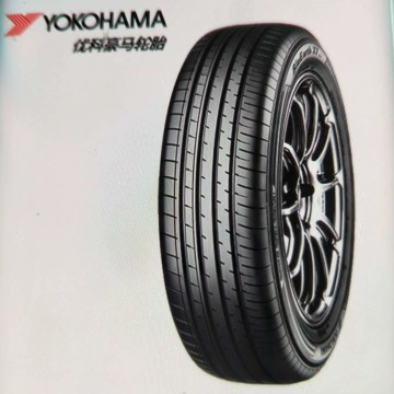 Yokohama/Uke Haoma Tire 215/55R18 99V Ae61