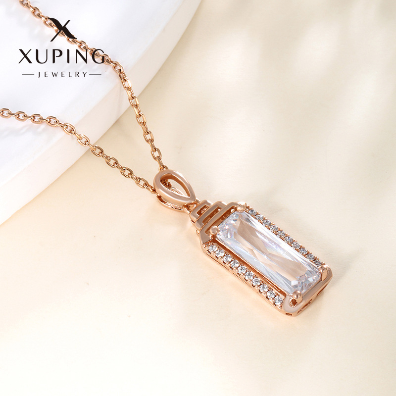 Xuping estilo elegante colgante rectangular colgante de joyas personales de alta calidad para mujeres transfronterizas