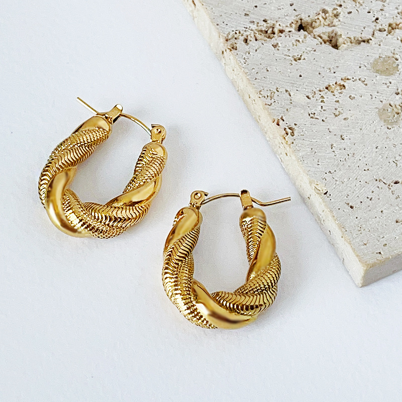 1 Pair Quantity 1 Pair Fashion Twist Plating Titanium Steel 18k Gold Plated Earrings